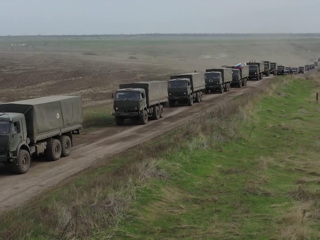 Как мирные украинцы помогают российским военным