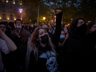 Протесты во Франции: на улицы Марселя вышли сотни человек