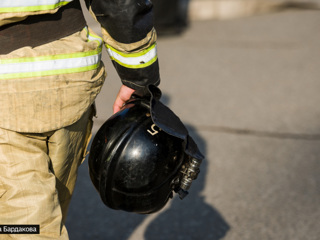Мужчина получил серьезные ожоги при пожаре на даче в Томском районе