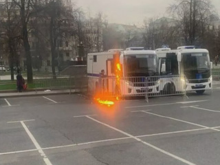Житель Москвы отправился за решетку за поджог автозака