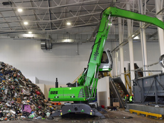 В Крыму построят три крупных завода по переработке твердых отходов