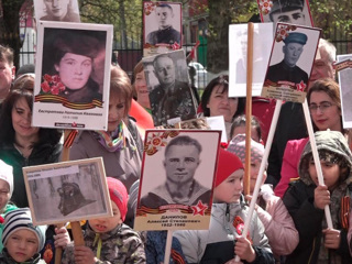 Свыше 100 тыс человек приняли участие в "Бессмертном полку" в Краснодаре
