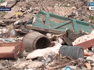 Под Новосибирском горит мусорный полигон на площади 800 кв. м