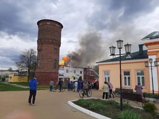 В Брянской области случился пожар в ТЦ