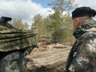 Отвертеться не получится: зачем Финляндию и Швецию тащат в НАТО