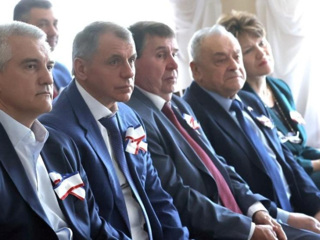 Глава Крыма может избираться на должность более двух раз подряд