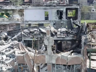 Золото Азова: подробности из жизни боевиков