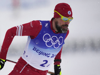 Лыжник Устюгов выиграл марафон на чемпионате России