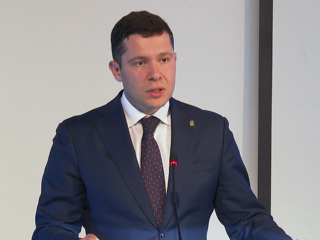 Алиханов: в Польше политик должен быть русофобом