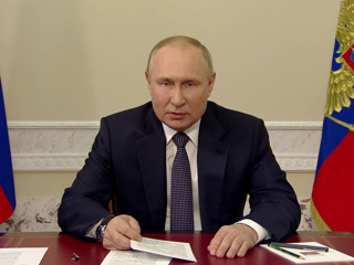 Безработица и соцвыплаты: Путин встретился с главой Мурманской области