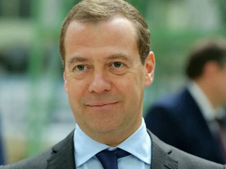 Медведев: пещерную русофобию победили просветы разума