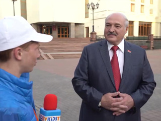 Интервью, взятое детьми у Лукашенко, вызвало в Латвии панику