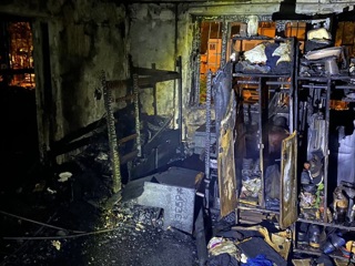 В сгоревшем хостеле погибли трое россиян и пятеро мигрантов
