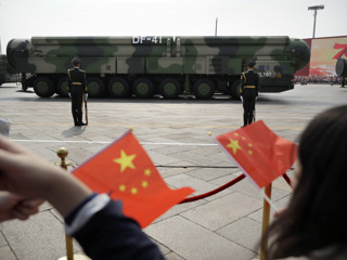 Китайское командование не выходит на связь с Пентагоном
