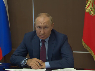 Путин: нарушение финансовой дисциплины не соответствует интересам Родины