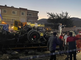 Число жертв аварии с грузовиком в турецком Мардине выросло до 20