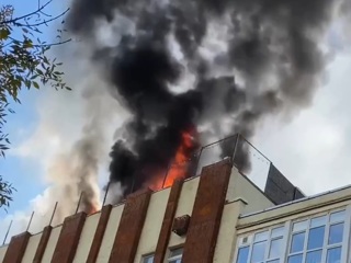 Пожар вспыхнул в ресторане на юге Москвы