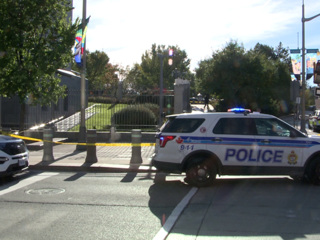 Канадская полиция расследует случай самоубийства у посольства США