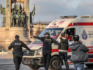 Министерство юстиции Турции заявило о двух версиях взрыва в Стамбуле