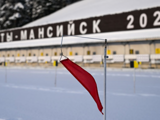 Мороз отменил гонки преследования на Кубке России по биатлону