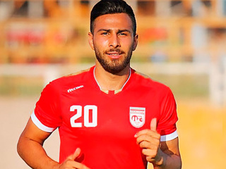 Профсоюз FIFPro требует помиловать иранского футболиста