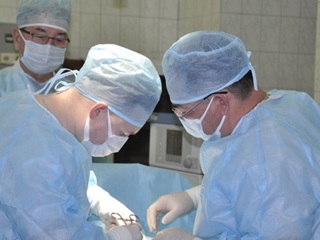 В московской клинике во время операции загорелся хирургический стол