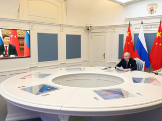 Путин и Си Цзиньпин подвели итоги уходящего политического сезона