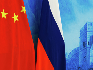 Начальник Генштаба ВС РФ пригласил китайского коллегу в Россию