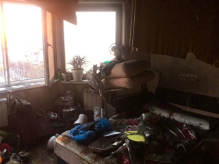 Появилось видео из сгоревшей квартиры в Москве, где убили трех человек