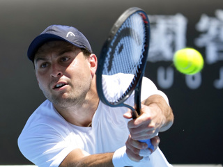 Карацев с победы стартовал на турнире ATP 250 в Чжухае