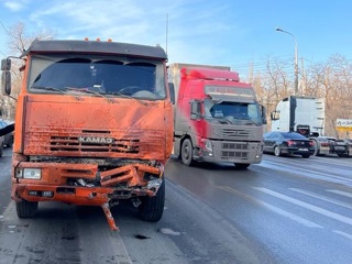 В Волгограде арестовали водителя КамАЗа, устроившего ДТП с тремя погибшими