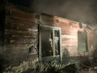 На месте пожара в Якутске найдены тела двух человек