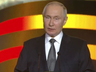 Путин: в Сталинграде решался исход всей Второй мировой