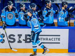 "Сибирь" вернулась на первое место в Восточной конференции КХЛ