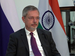 Посол РФ назвал вбросом данные о том, что Индия поддержала потолок цен на нефть