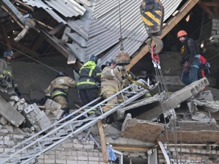 Ребенка достали из-под завалов дома в Чите