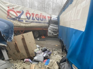 Количество пострадавших в массовой аварии под Саратовом выросло до 15