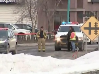 В Канаде два человека погибли и девять пострадали в результате ДТП