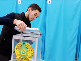 В Казахстане стартовали выборы в парламент и местные органы власти