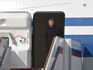 За визитом главы КНР в Москву следят с орбиты