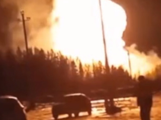 Под Екатеринбургом произошли взрыв и пожар на газопроводе