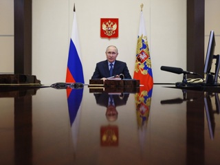 Владимир Путин проведет Совет законодателей и посетит индустриальный парк
