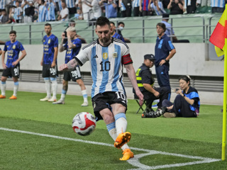 Месси оформил новый рекорд, Аргентина обыграла Австралию
