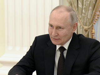 Президент России передал привет эмиру Катара