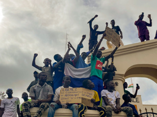 Демократия не дает Франции право вмешиваться во внутренние дела Нигера