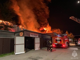 Пожар на подмосковном складе ликвидировали