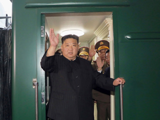 Появились кадры с Ким Чен Ыном, прибывшим в Россию
