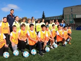 Всероссийский проект "Футбол в школе реализуется в Башкирии