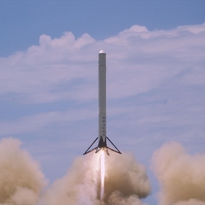 Отложен запуск ракеты-носителя Falcon-9 с 60 микроспутниками Отложен запуск ракеты-носителя Falcon-9 с 60 микроспутниками