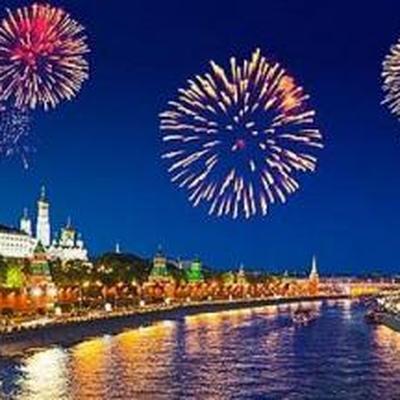 Составлен рейтинг городов России с лучшими салютами на День Победы Составлен рейтинг городов России с лучшими салютами на День Победы